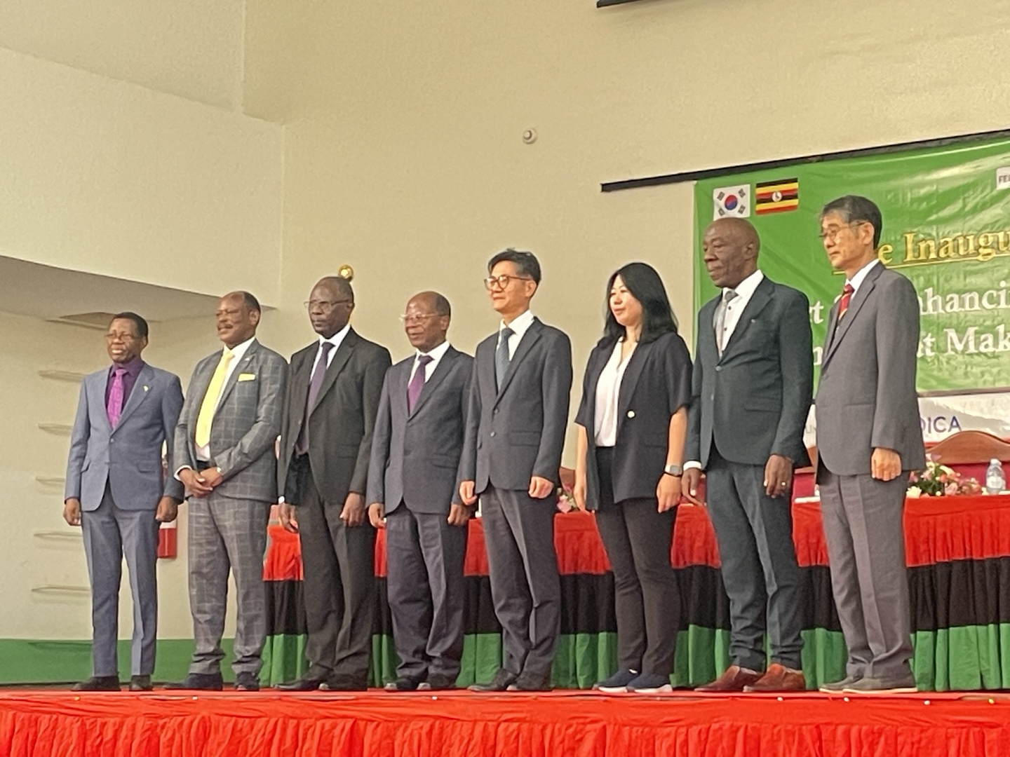 KNOU Contributes to the Project for Enhancing the Distance Education Environment at Makerere University in Uganda 대표이미지